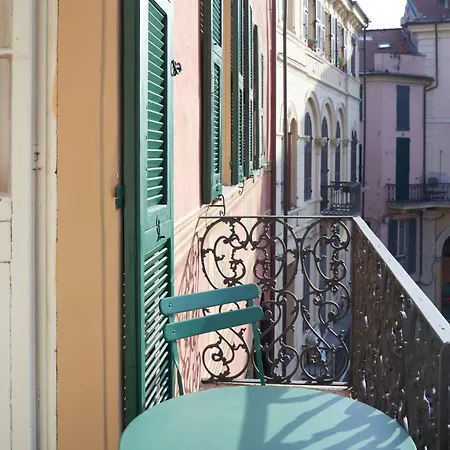 La Casa Nel Centro Storico Apartmán Imperia